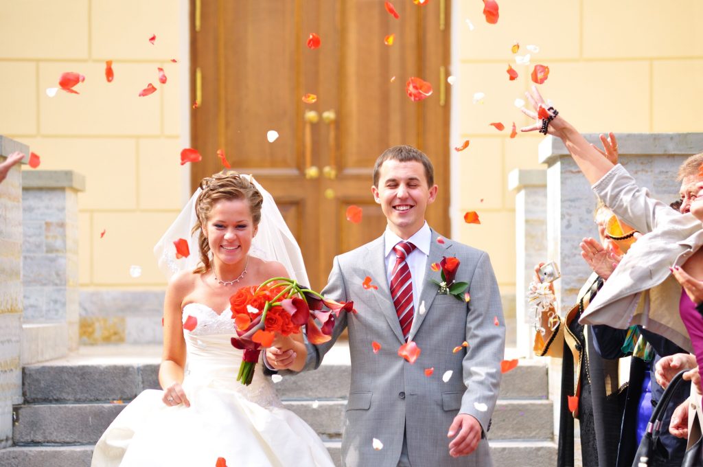 Three Factors to Consider When Selecting a Wedding Venue in Logan Square