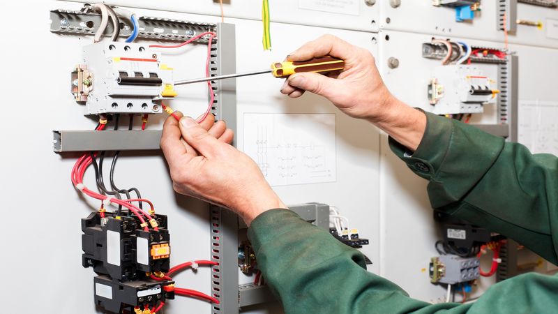 You Need an Experienced Electrical Contractor in Newnan, GA