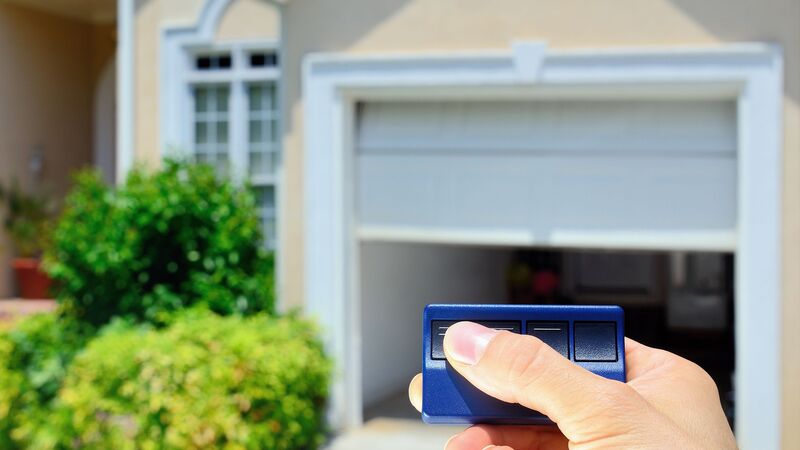 Make Your Chicago Garage Door a Priority to Protect What’s Yours