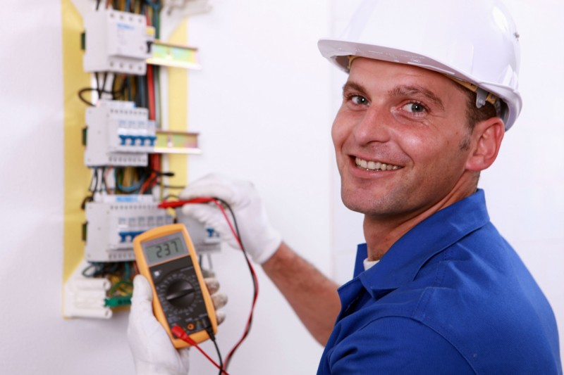 4 Residential Repairs That Require a Professional Austin Electrician